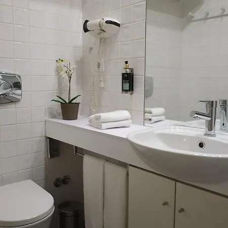 Apartment Sao Domingos By Tourist Porto